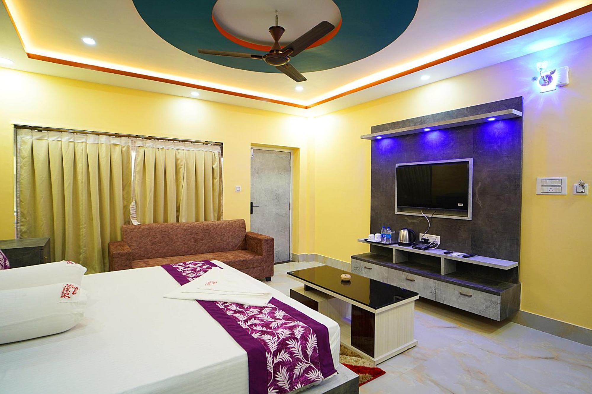 Goa Beach Resort On Beach Mandarmani Esterno foto