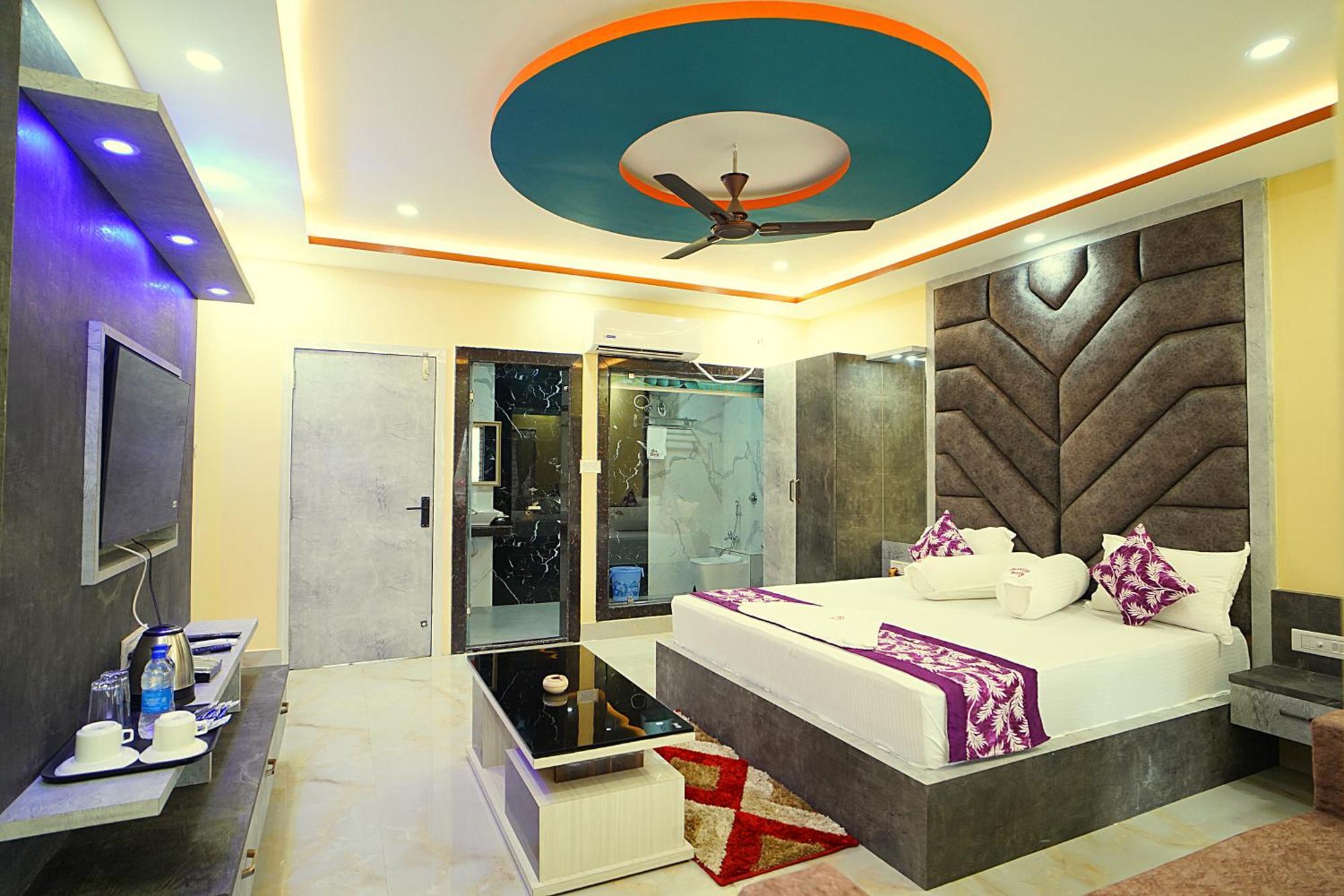 Goa Beach Resort On Beach Mandarmani Esterno foto