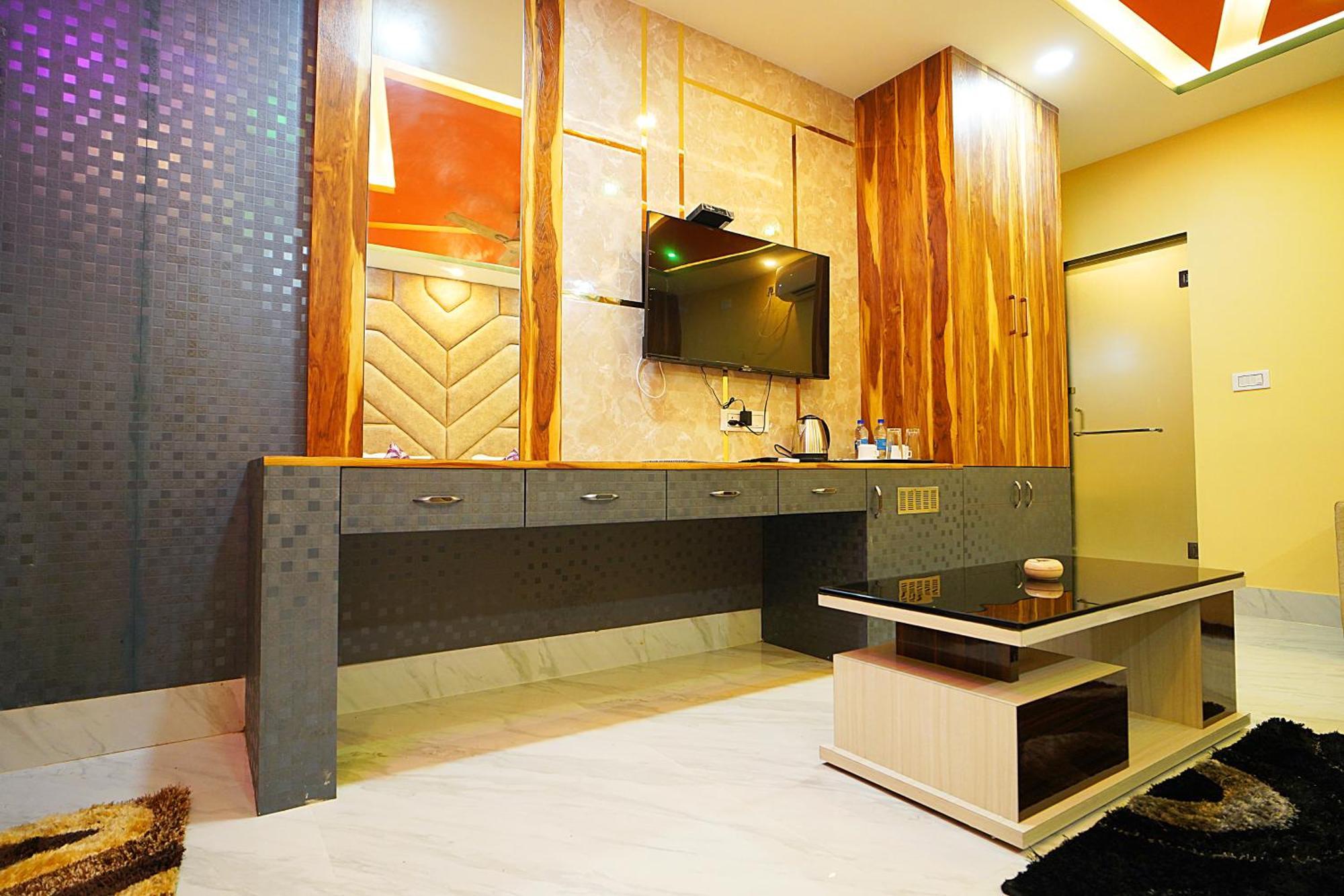 Goa Beach Resort On Beach Mandarmani Esterno foto